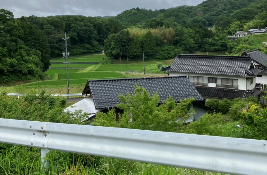 安芸郡府中町より安佐南区相田へ引越し